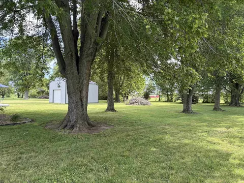 Exterior - 1862 S 600 W Rd, Russiaville, IN 46979 photo 2 of 6