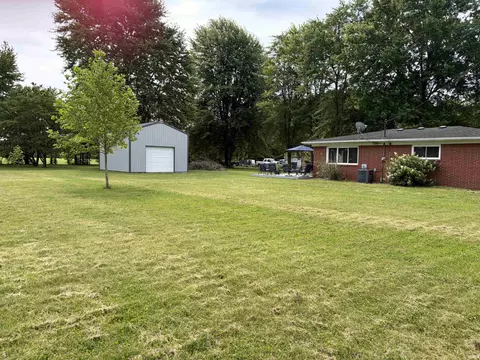 Exterior - 1862 S 600 W Rd, Russiaville, IN 46979 photo 4 of 6