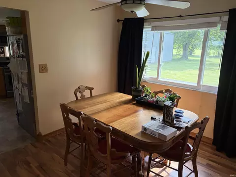 Dining - 1862 S 600 W Rd, Russiaville, IN 46979 photo 1 of 1