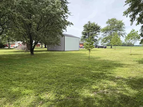 Exterior - 1862 S 600 W Rd, Russiaville, IN 46979 photo 3 of 6