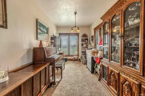 Entry Way - 4890 W 200 S Rd, Lagrange, IN 46761 photo 4 of 6