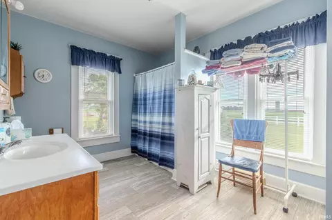 Bath - 4890 W 200 S Rd, Lagrange, IN 46761 photo 1 of 2
