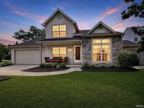 5746 Thornbriar Ln, Fort Wayne, IN 46835