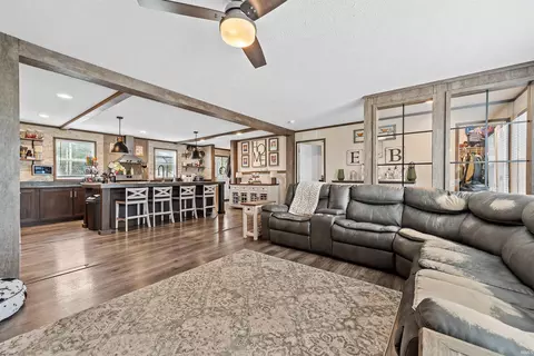 2024 Red Oak Dr, Kokomo, IN 46901