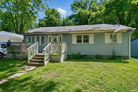 2307 Bell St, Gary, IN 46406
