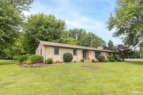 971 W County Road 420 N, Connersville, IN 47331