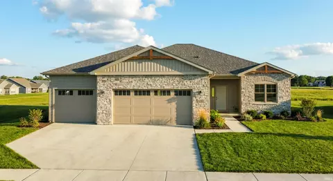 2245 Bandit Cv, Winona Lake, IN 46590