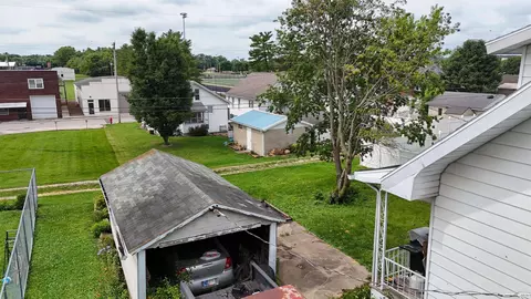 View/Area - 331 W 5th St, Jasper, IN 47546 photo 2 of 2