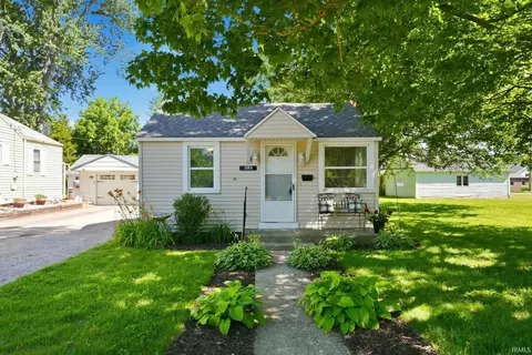 1388 Gardendale Ave, Huntington, IN 46750