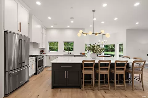 Kitchen - 2481 Oak Tree Cir, Winamac, IN 46996 photo 3 of 4