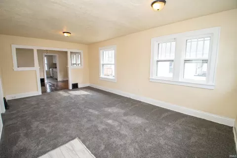 Living - 809 E Fairview Ave, South Bend, IN 46614 photo 1 of 9
