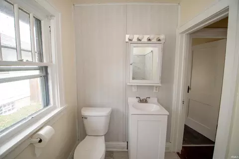 Bath - 809 E Fairview Ave, South Bend, IN 46614 photo 1 of 3