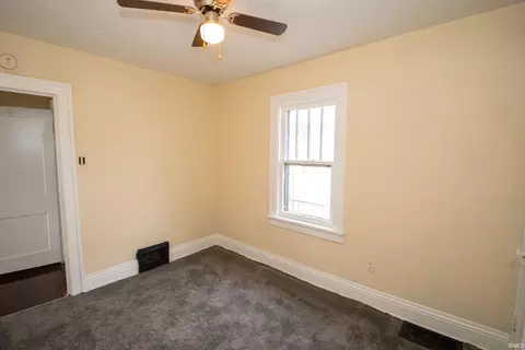 Bedroom - 809 E Fairview Ave, South Bend, IN 46614 photo 4 of 4