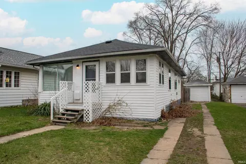 Exterior - 809 E Fairview Ave, South Bend, IN 46614 photo 3 of 11