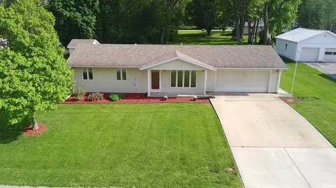 1012 E 3rd St, Fowler, IN 47944