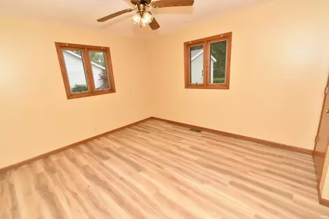 Bedroom - 1012 E 3rd St, Fowler, IN 47944 photo 4 of 10