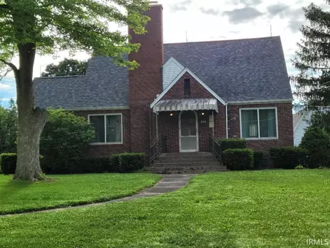 8314 S Walnut St, Daleville, IN 47334