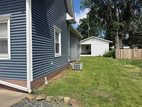 407 E Main St, Loogootee, IN 47553 photo 22