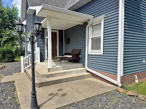 407 E Main St, Loogootee, IN 47553 photo 2