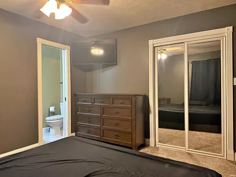 407 E Main St, Loogootee, IN 47553 photo 15