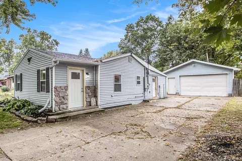 56205 Hoosier Ave, Mishawaka, IN 46545