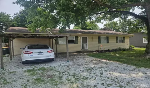304 N Plank St, Rossville, IN 46065