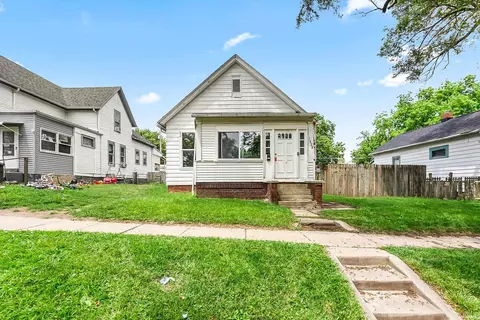 1828 Mary St, Fort Wayne, IN 46808