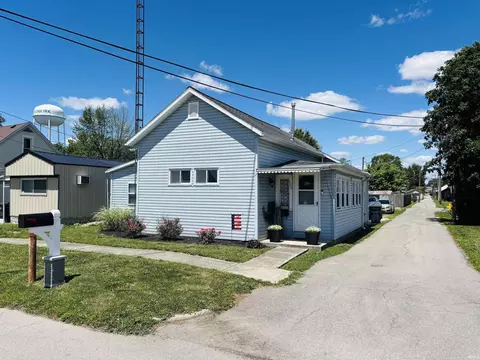 120 W Center St, Dunkirk, IN 47336