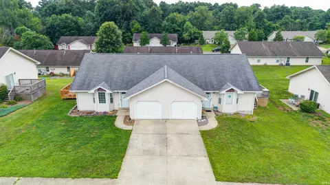 97 W 99 W Red Spruce Dr, Santa Claus, IN 47579