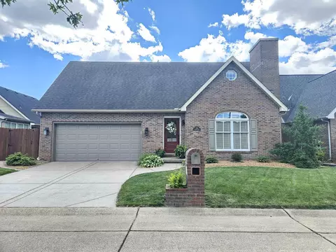 215 Shane Ct, Evansville, IN 47715