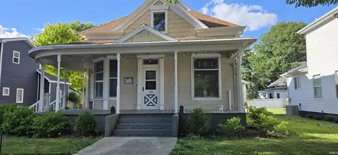 306 E Rochester St, Akron, IN 46910