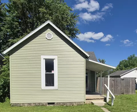 625 N Broadway, Albany, IN 47320