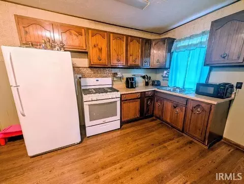 Kitchen - 2318 E 8th St, Muncie, IN 47304 photo 1 of 3