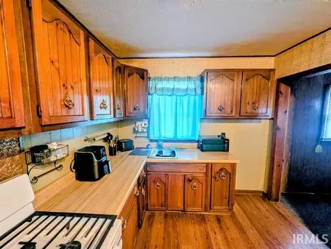 Kitchen - 2318 E 8th St, Muncie, IN 47304 photo 3 of 3
