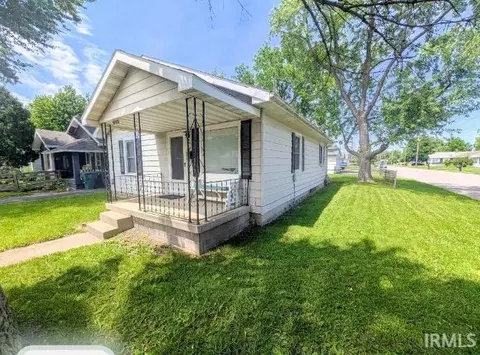Exterior - 2318 E 8th St, Muncie, IN 47304 photo 3 of 7