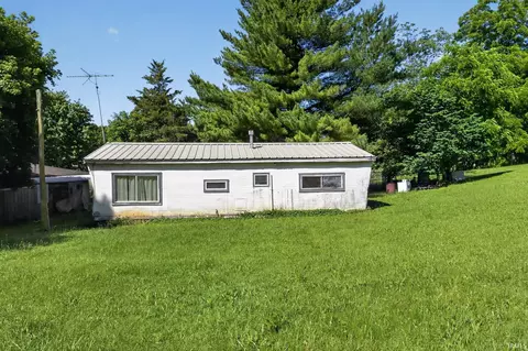226 Shelby St, Marengo, IN 47140