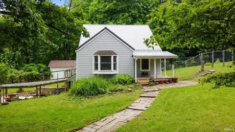 9510 S Snow Rd, Bloomington, IN 47403