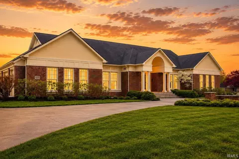 1408 N Regency Pkwy, Muncie, IN 47304