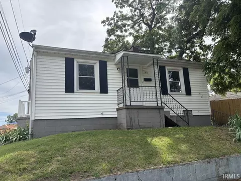 914 Bayou St, Vincennes, IN 47591