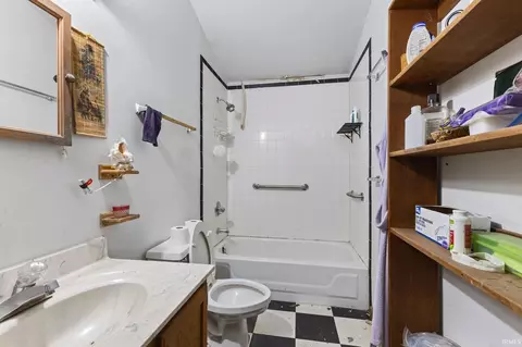 Bath - 914 W 3rd St, Bloomington, IN 47404 photo 1 of 2