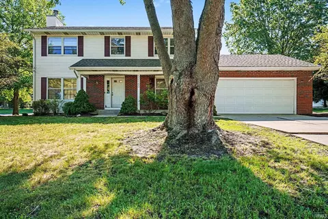 52160 Trinity Ct, South Bend, IN 46637