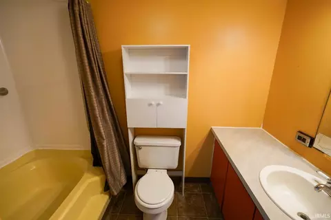 646 W Seitz St, Jasper, IN 47546 photo 10