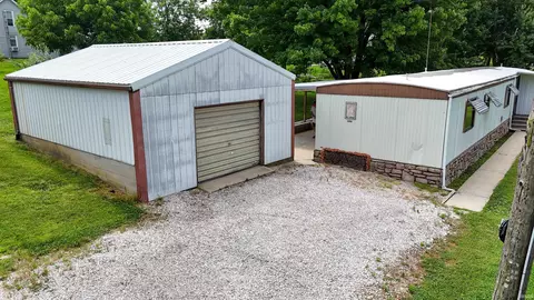 646 W Seitz St, Jasper, IN 47546 photo 11