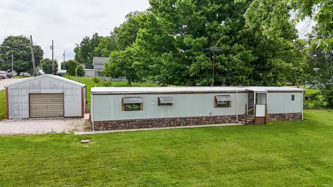 646 W Seitz St, Jasper, IN 47546