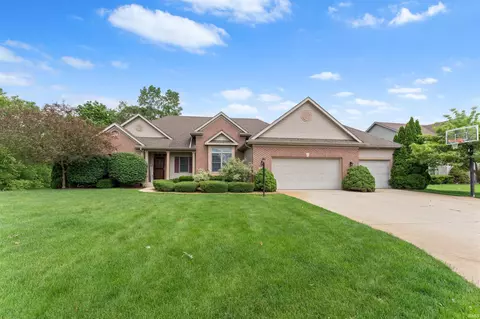 50910 Stonebridge Dr, Granger, IN 46530