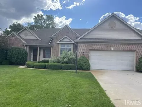 50910 Stonebridge Dr, Granger, IN 46530