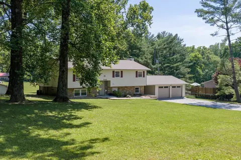 790 E Dillman Rd, Bloomington, IN 47401