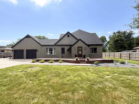 1105 Fisher Ave, Warsaw, IN 46580