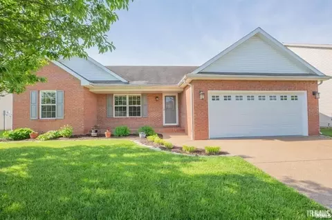 10657 Fall Creek Dr, Newburgh, IN 47630