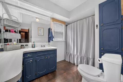 Bath - 507 E Columbia St, Flora, IN 46929 photo 1 of 1